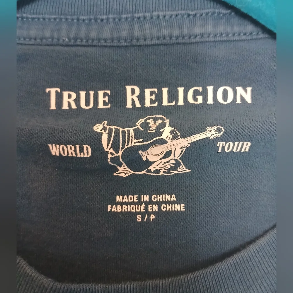True Religion Unisex Long Sleeve Tee Size Men's Small